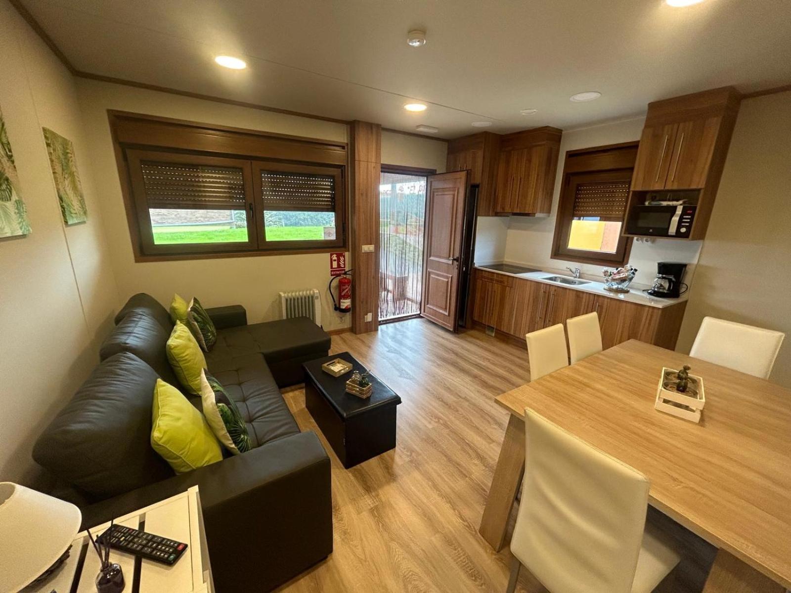Apartamentos El Prau أوبياركو المظهر الخارجي الصورة